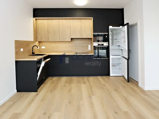 Pronájem bytu 3+kk, Praha, Bělohorská, 87 m2