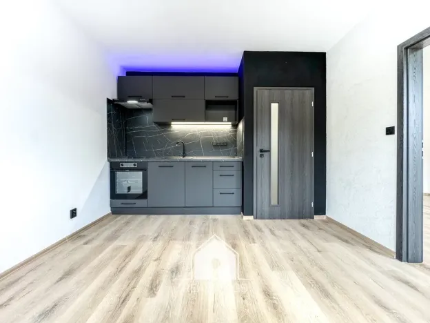 Pronájem bytu 1+1, Děčín - Děčín IX-Bynov, Teplická, 35 m2