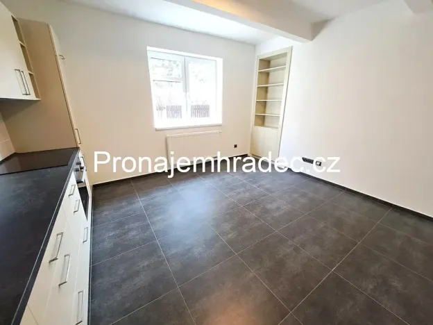 Pronájem bytu 3+kk, Hradec Králové, Blahoslavova, 84 m2