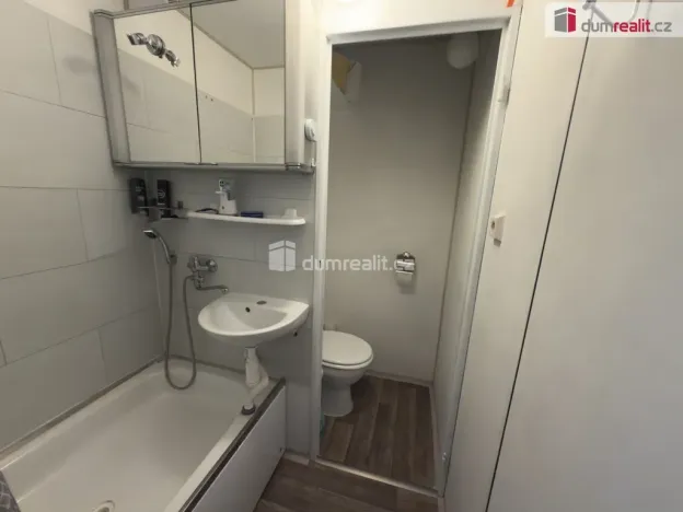 Pronájem bytu 1+1, Chlumec - Hrbovice, Hrbovická, 37 m2