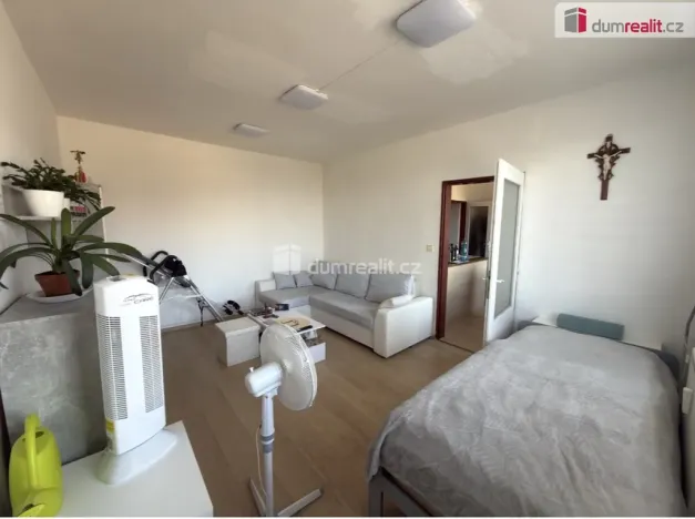 Pronájem bytu 1+1, Chlumec - Hrbovice, Hrbovická, 37 m2