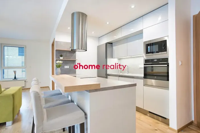 Pronájem bytu 3+kk, Olomouc, Eduarda Hamburgera, 81 m2