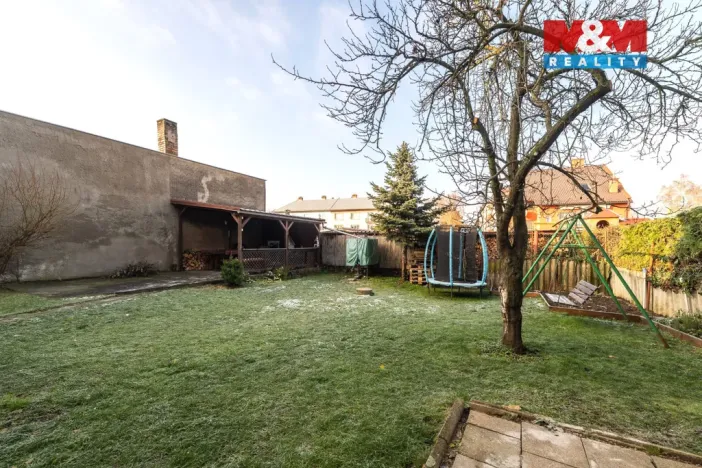 Prodej bytu 2+1, Holešov, nám. Svobody, 60 m2