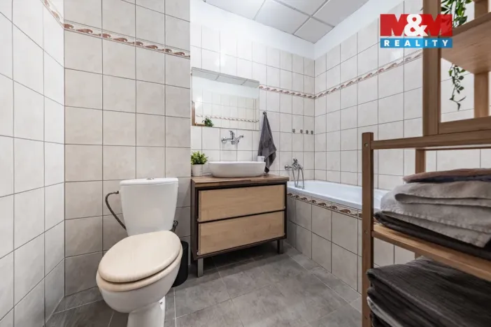 Prodej rodinného domu, Droužkovice, Rudé armády, 486 m2