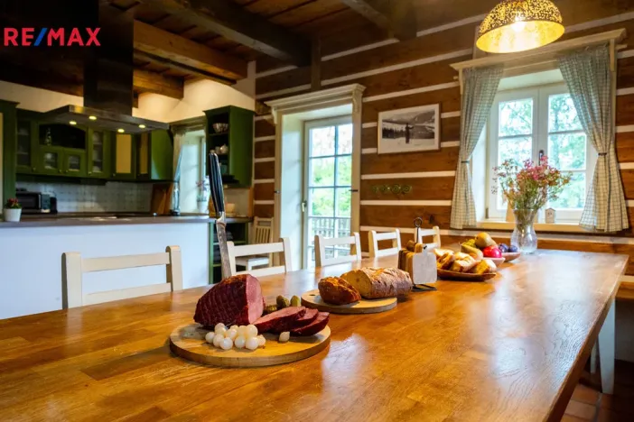 Prodej chaty, Horní Maršov, Pod Černým vrchem, 212 m2