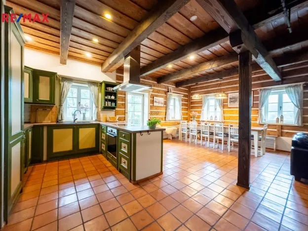 Prodej chaty, Horní Maršov, Pod Černým vrchem, 212 m2