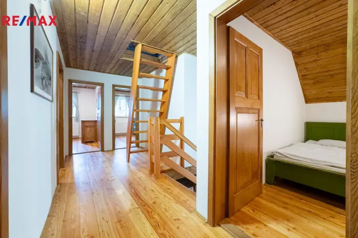 Prodej chaty, Horní Maršov, Pod Černým vrchem, 212 m2