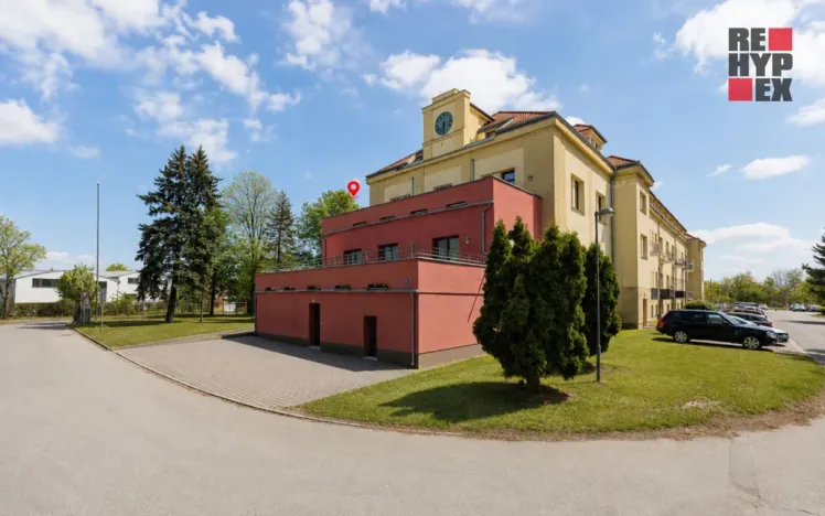 Pronájem bytu 1+1, Opatovice nad Labem, Neplachova, 40 m2