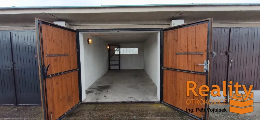 Prodej garáže, Otrokovice, tř. Tomáše Bati, 18 m2
