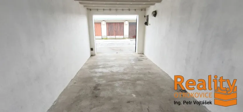 Prodej garáže, Otrokovice, tř. Tomáše Bati, 18 m2