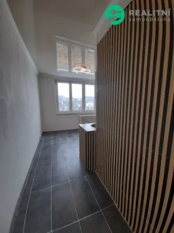 Prodej bytu 1+1, Loket, Mírová, 40 m2