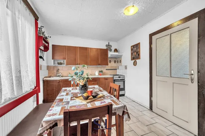 Prodej rodinného domu, Krásná Lípa, Varnsdorfská, 195 m2