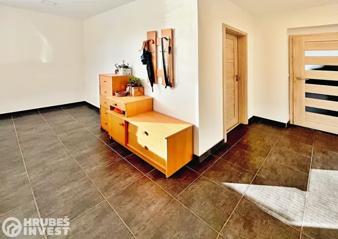 Prodej rodinného domu, Libčany, 230 m2