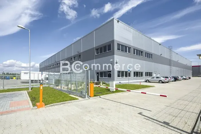 Pronájem skladu, Brno, 3500 m2