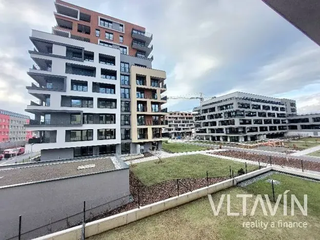 Pronájem bytu 2+kk, Praha - Hloubětín, Domalípova, 53 m2