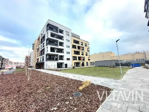 Pronájem bytu 2+kk, Praha - Hloubětín, Domalípova, 53 m2