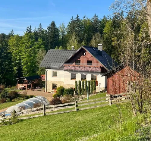 Prodej ubytování, Paseky nad Jizerou, 345 m2