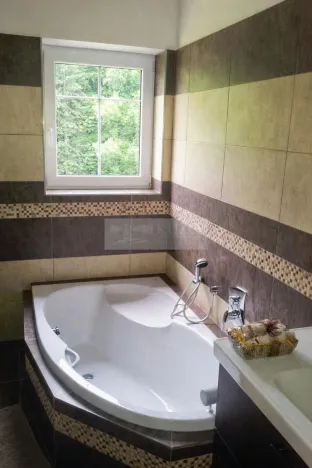Prodej ubytování, Paseky nad Jizerou, 345 m2