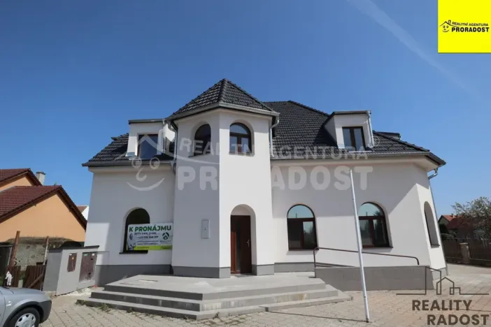 Pronájem bytu 1+kk, Břeclav, Na Valtické, 20 m2