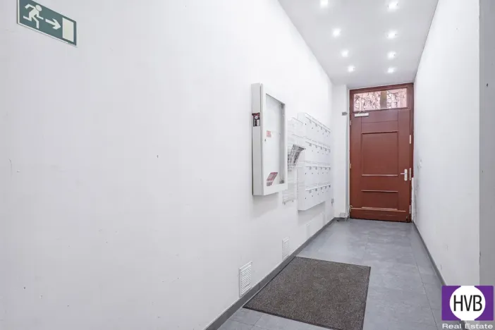 Prodej bytu 1+kk, Praha, Jagellonská, 36 m2