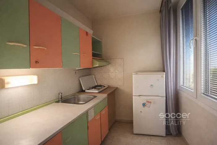 Pronájem bytu 1+kk, Praha - Troja, Písečná, 25 m2