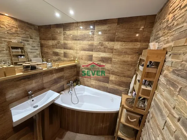 Prodej bytu 2+1, Chomutov, Zahradní, 61 m2