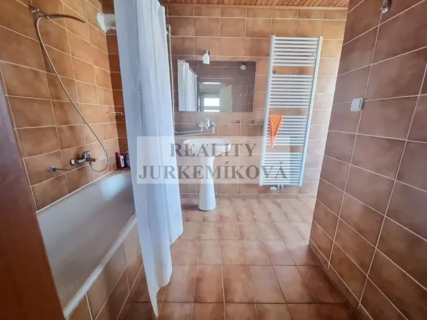 Pronájem atypického bytu, Rudolfov, 25 m2