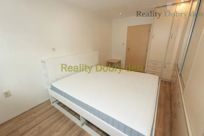 Pronájem bytu 2+kk, Opava, Masařská, 52 m2