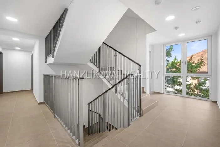 Pronájem bytu 2+kk, České Budějovice - České Budějovice 3, Hálkova, 49 m2