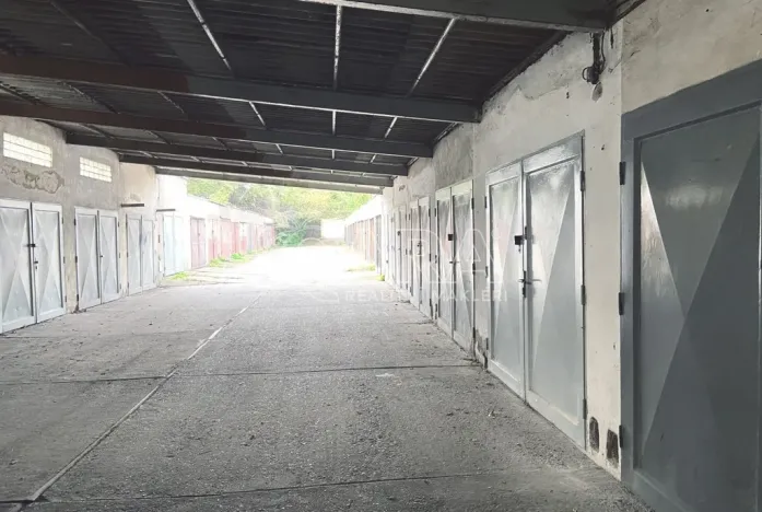 Pronájem garáže, Praha, 20 m2