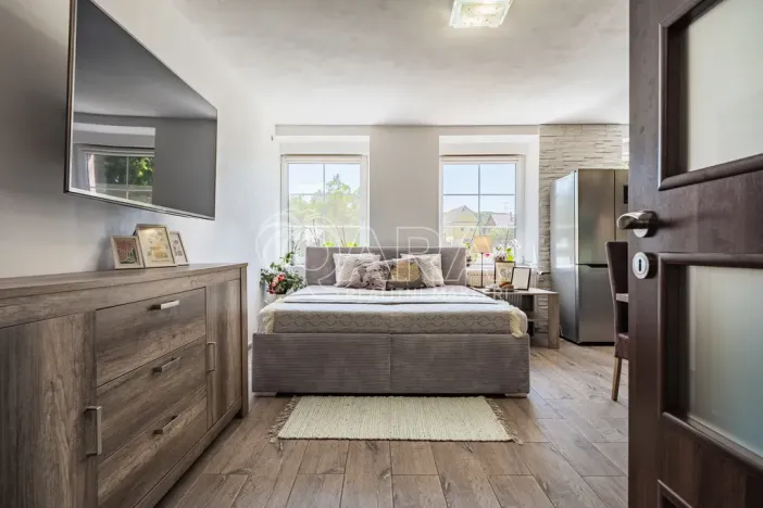 Prodej rodinného domu, Měrunice - Žichov, 186 m2