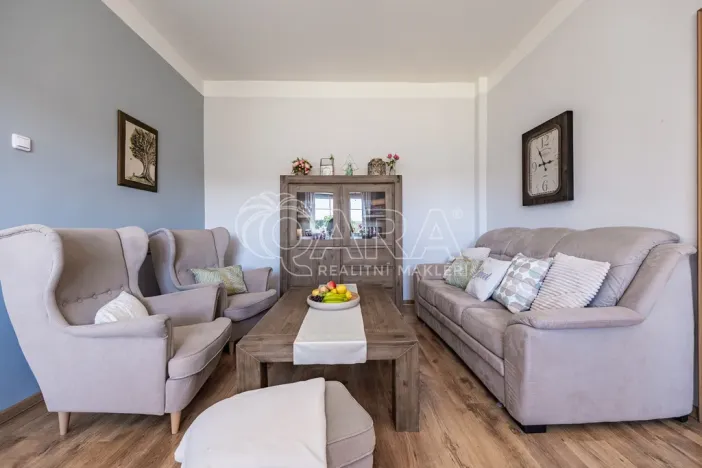 Prodej rodinného domu, Měrunice - Žichov, 186 m2