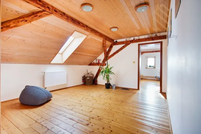 Prodej rodinného domu, Velemín - Dobkovičky, 240 m2