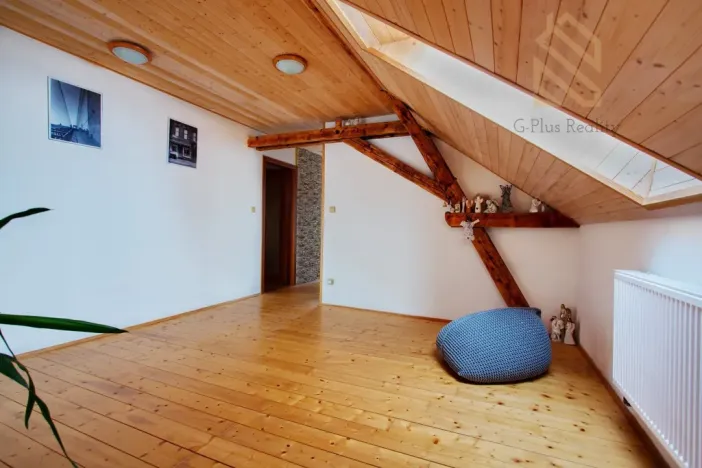 Prodej rodinného domu, Velemín - Dobkovičky, 240 m2