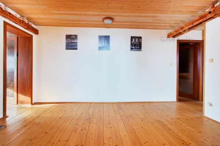 Prodej rodinného domu, Velemín - Dobkovičky, 240 m2