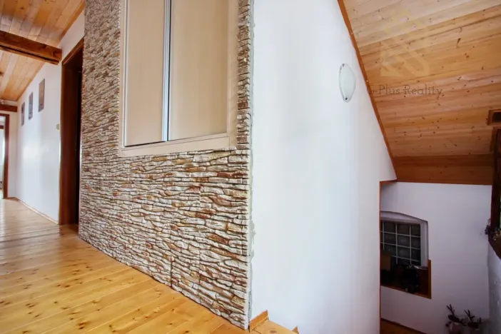 Prodej rodinného domu, Velemín - Dobkovičky, 240 m2