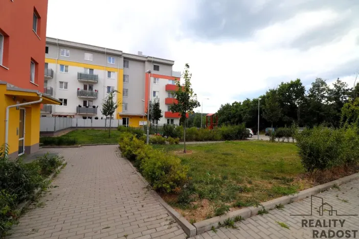 Pronájem bytu 2+kk, Brno - Žebětín, Novodvorská, 79 m2