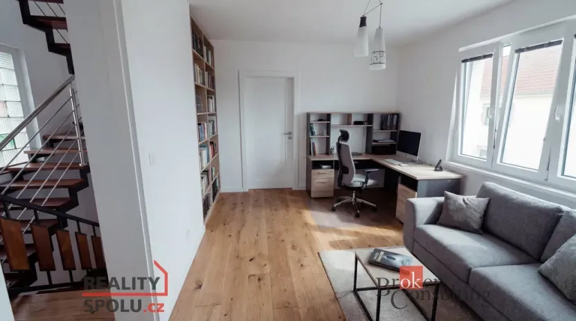 Prodej rodinného domu, Praha - Lochkov, Na písku, 205 m2