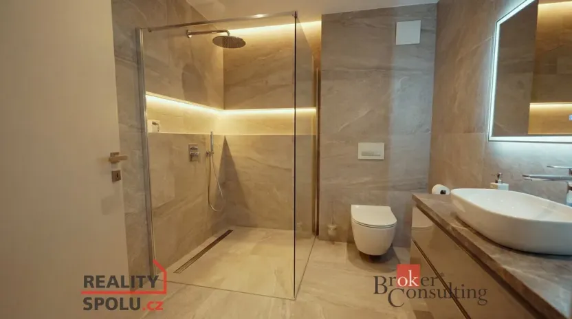 Prodej rodinného domu, Praha - Lochkov, Na písku, 205 m2