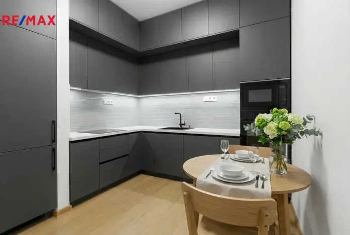 Prodej bytu 2+1, Karlovy Vary - Drahovice, Blahoslavova, 63 m2