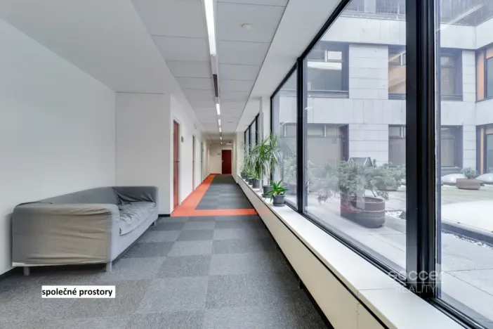 Pronájem kanceláře, Praha - Libeň, Sokolovská, 21 m2