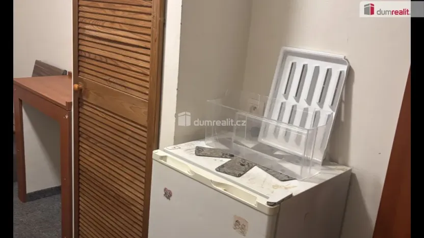 Pronájem bytu 1+kk, Praha - Horní Počernice, Mezi úvozy, 15 m2