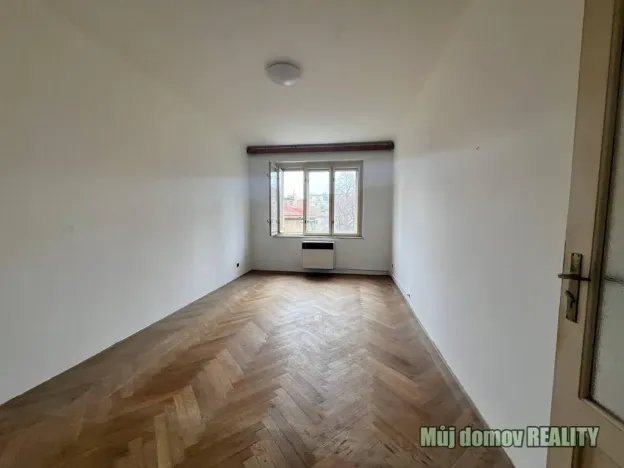 Pronájem bytu 1+1, Praha - Dejvice, Zemědělská, 42 m2
