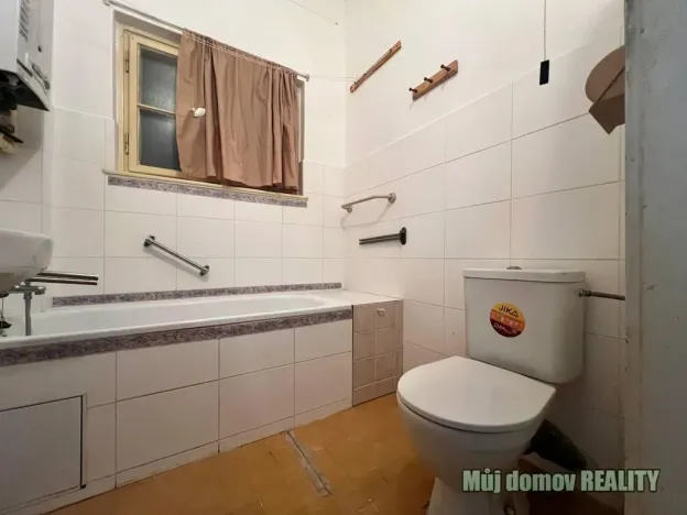 Pronájem bytu 1+1, Praha - Dejvice, Zemědělská, 42 m2