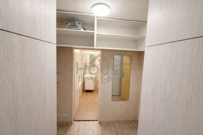 Prodej bytu 2+kk, Praha - Troja, Hnězdenská, 43 m2