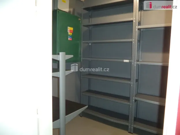 Pronájem obchodního prostoru, Ostrava, Krmelínská, 175 m2