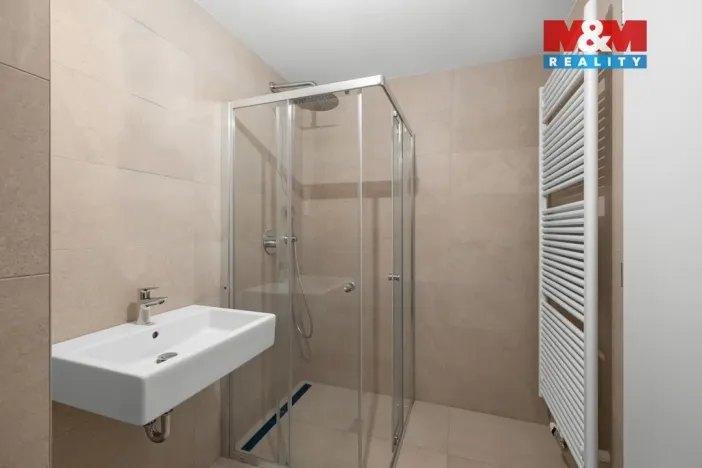 Prodej bytu 1+kk, Kladno - Dubí, Ke křížku, 51 m2