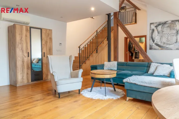 Pronájem bytu 3+kk, Praha - Nové Město, Masarykovo nábřeží, 130 m2