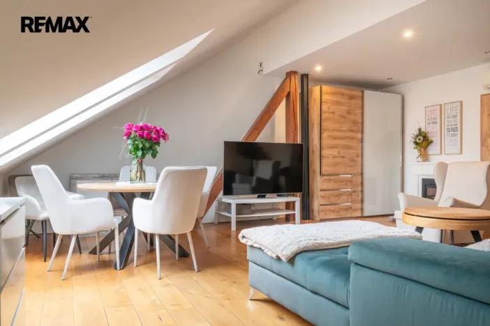 Pronájem bytu 3+kk, Praha - Nové Město, Masarykovo nábřeží, 130 m2