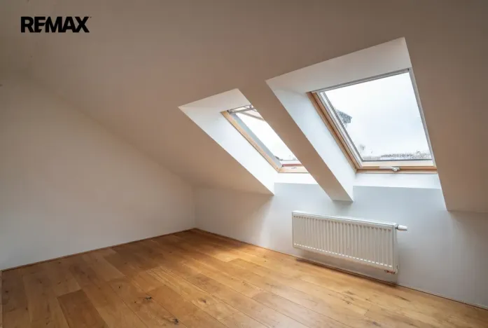 Pronájem bytu 3+kk, Praha - Nové Město, Masarykovo nábřeží, 130 m2